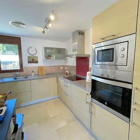 Apartmán Casa Isabella Moraira - Terrace, Pool & Remote-work Friendly *