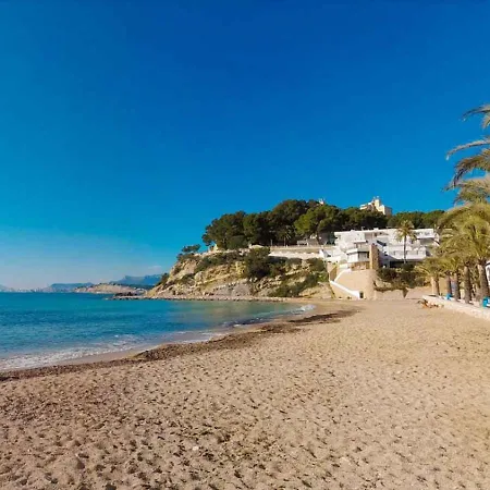 Casa Isabella Moraira - Terrace, Pool & Remote-work Friendly * Benissa