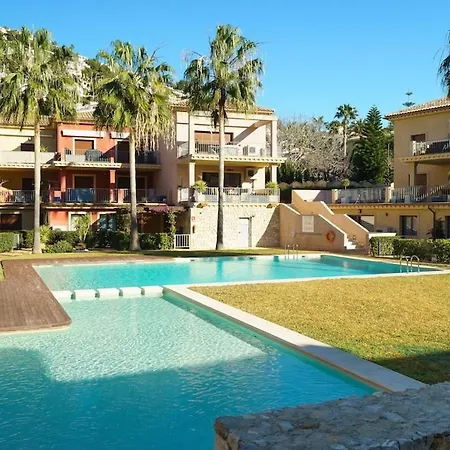 Casa Isabella Moraira - Terrace, Pool & Remote-work Friendly Benissa